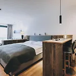 New! Alpinero 405 By We Rent 아파트