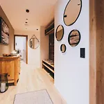 New! Alpinero 405 By We Rent 아파트 *